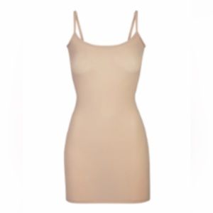 FITS EVERYBODY SLIP DRESS